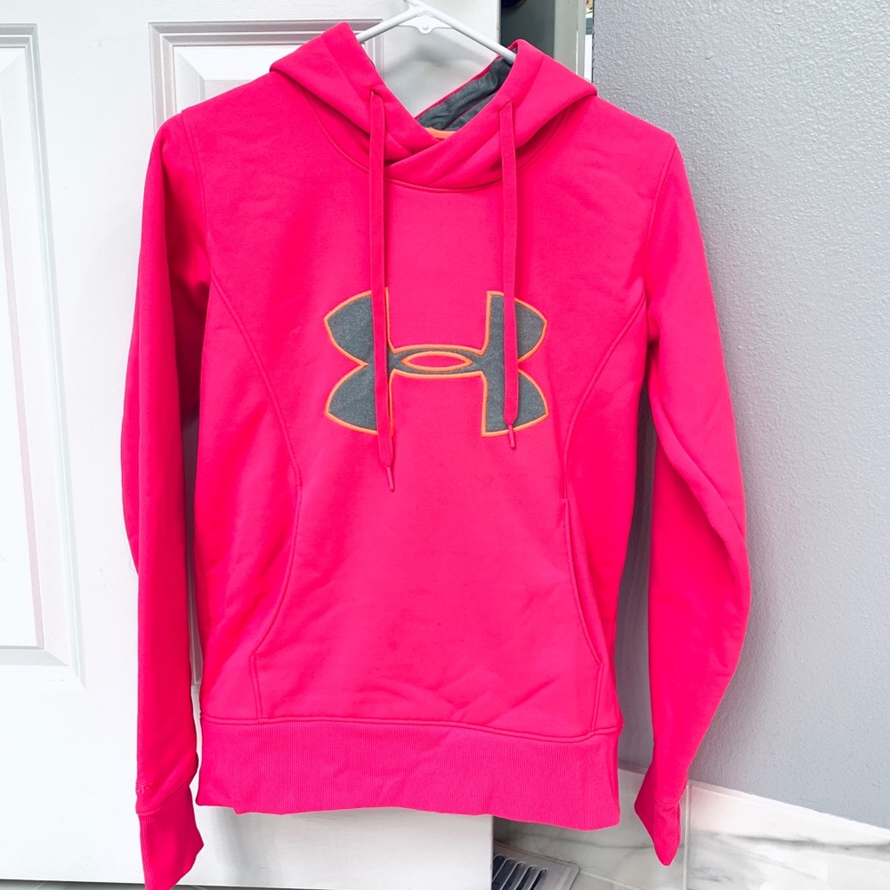 Bright pink under armour cold gear sweatshirt